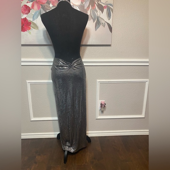 Metallic Evening Skirt - Picture 11 of 14